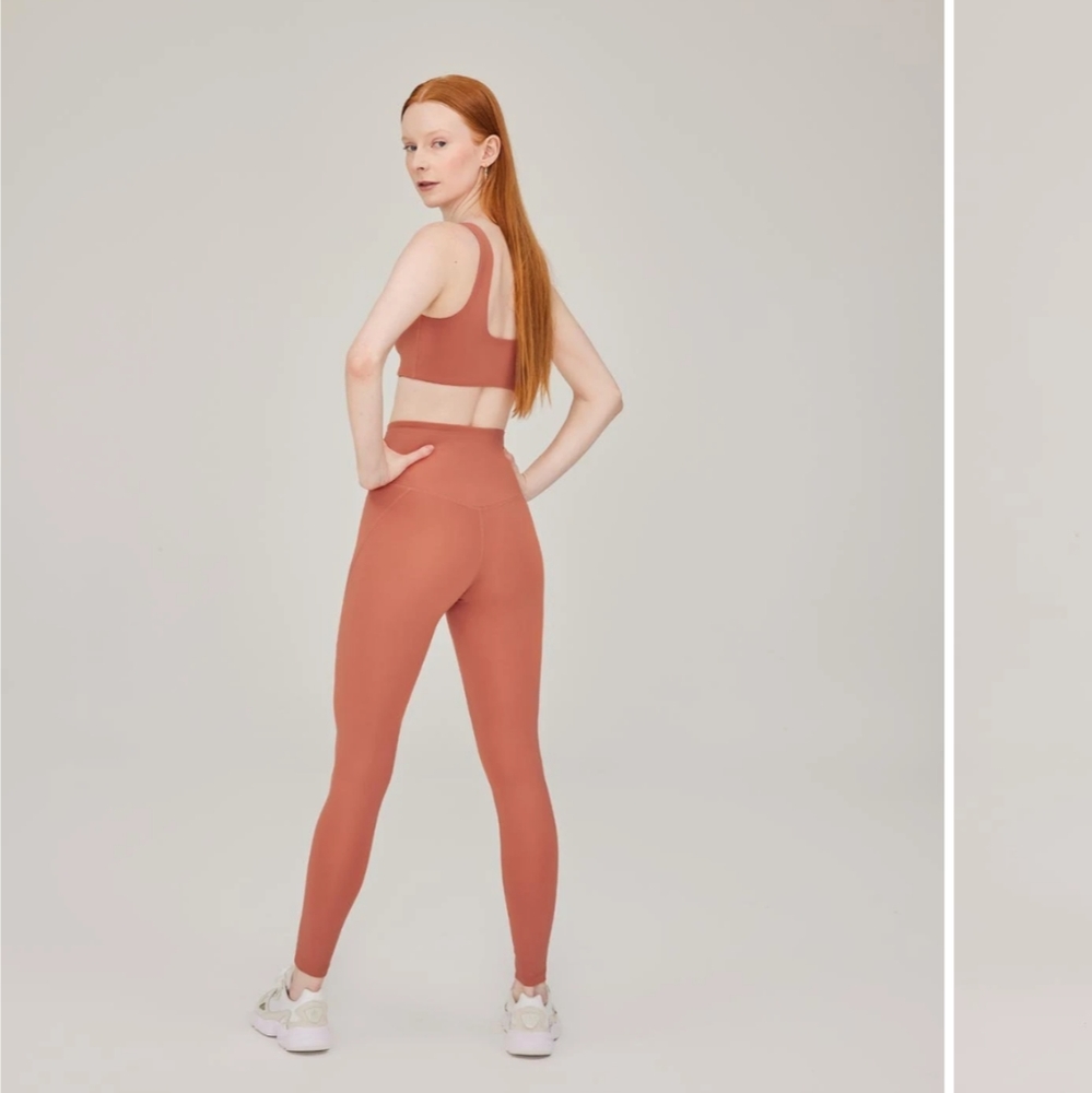 GirlfriendCollective Compressive High Rise Legging - Picture 3 of 11